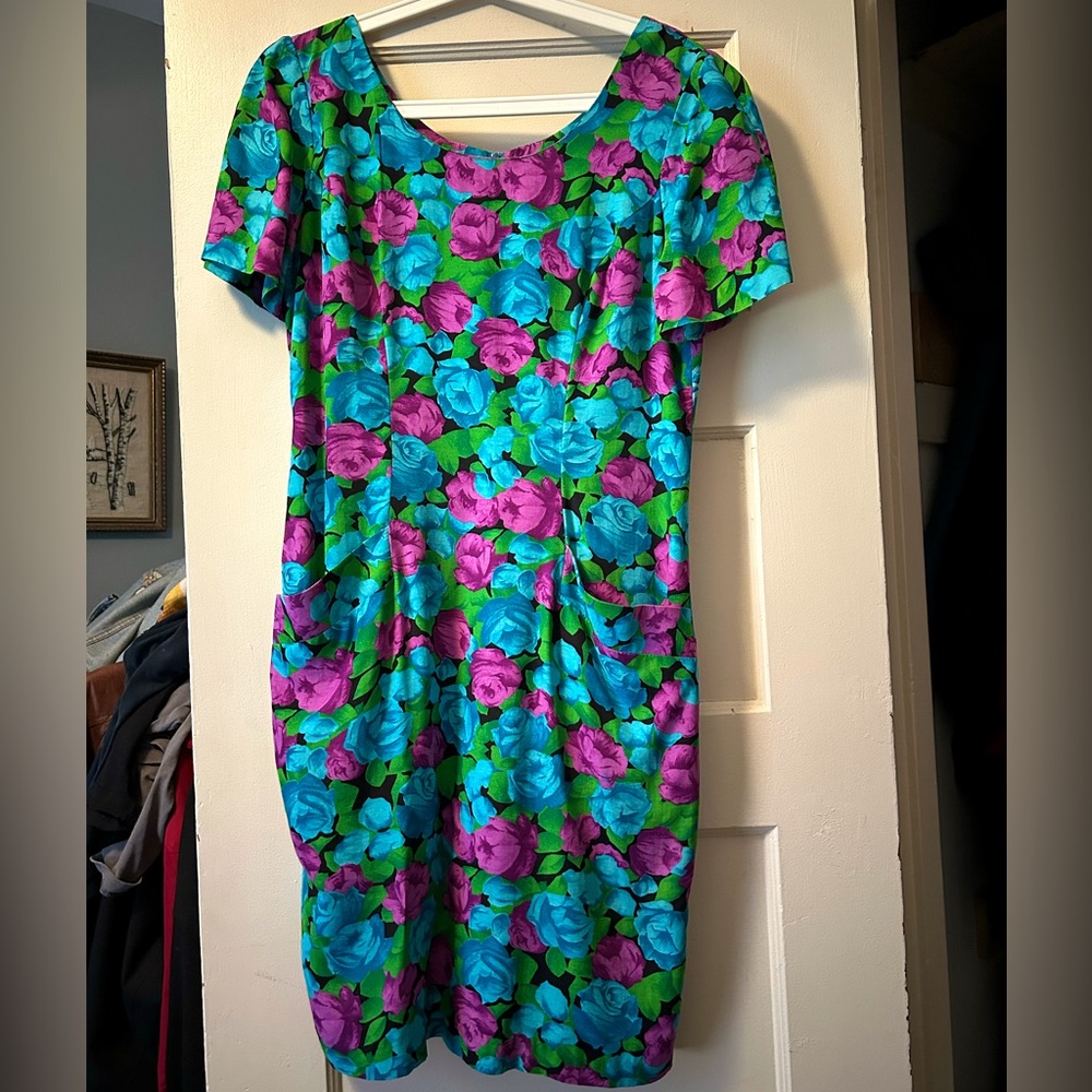 Vintage 80s Floral Fitted Mini Dress
